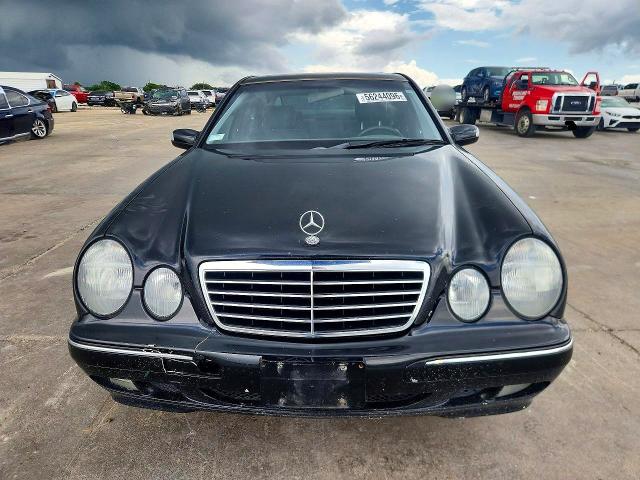 2000 Mercedes-benz E-class VIN WDBJF65J4YB061311 COPART salvage auction — REAR END, Tx - Salvage Vehicle Title, sold $175 on 2026-07-27 (photo 5)