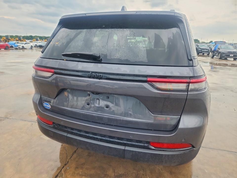 2025 Jeep Cherokee VIN 1C4RJHAG2SC289379 COPART salvage auction — FRONT END, Tx - Salvage Vehicle Title, sold $17,300 on 2026-07-02 (photo 6)