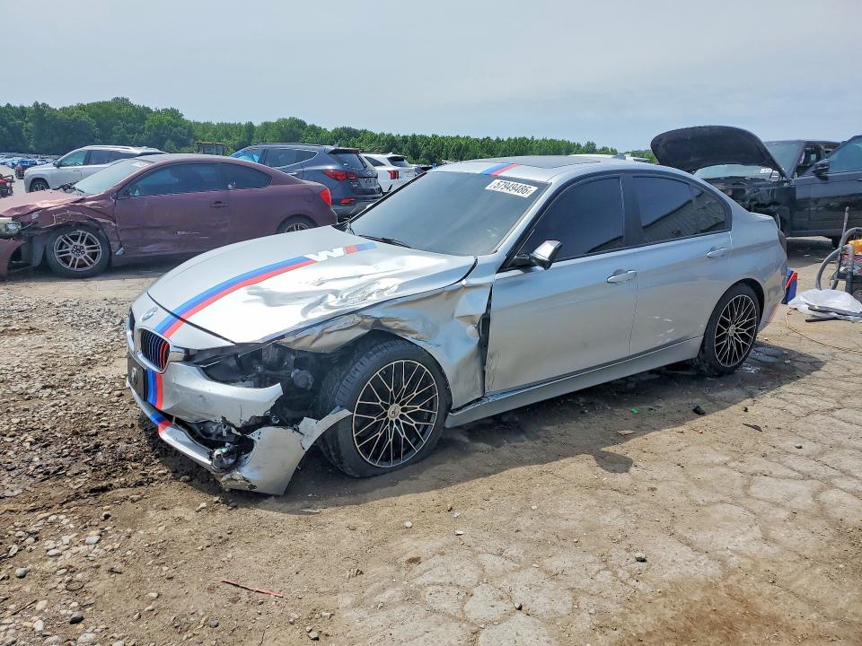 2013 BMW 3er VIN WBA3A5G51DNP25850 COPART salvage auction — FRONT END, Tn - Salvage Certificate, sold $70 on 2026-07-23 (photo 1)
