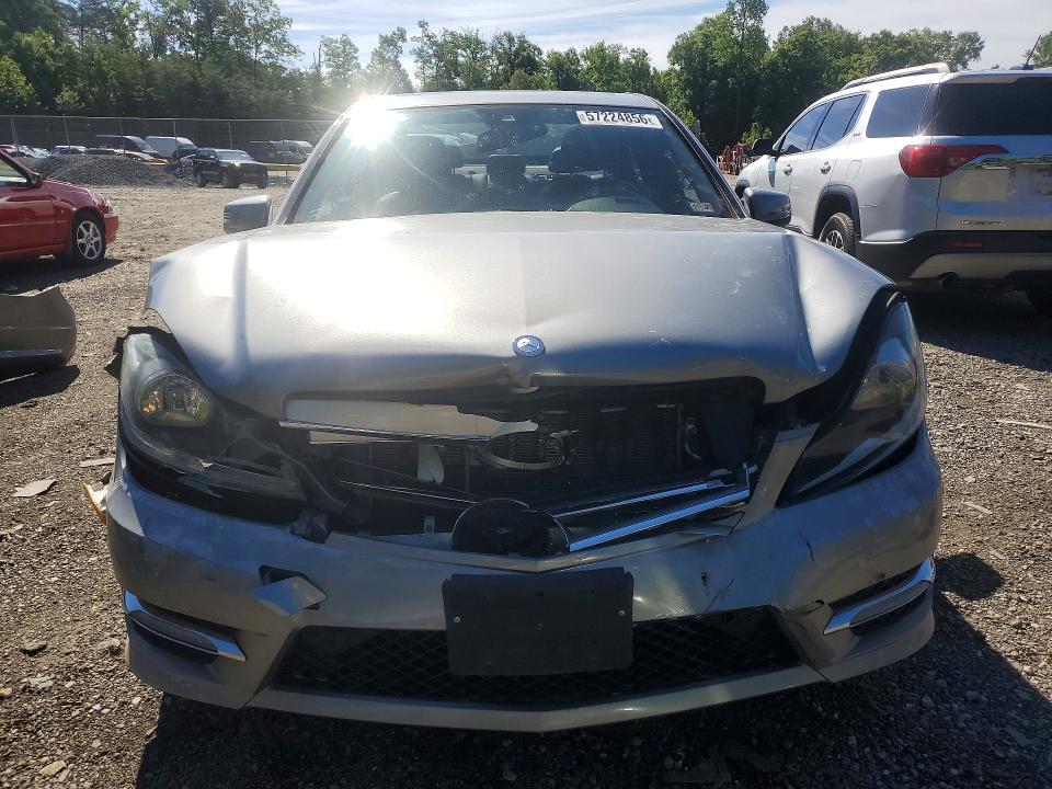 2012 Mercedes-benz VIN WDDGF8BB7CR204164 COPART salvage auction — REAR END, Md - Cert Of Salvage > 75% Damage, sold $600 on 2026-07-24 (photo 5)