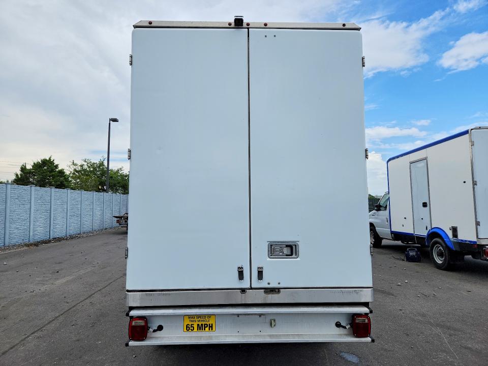 2023 Ford E-350 VIN 1FDWE3FKXPDD14744 COPART salvage auction — MINOR DENT/SCRATCHES, Fl - Certificate Of Title, sold $11,500 on 2026-07-29 (photo 6)