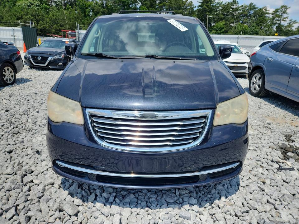 2014 Chrysler Voyager VIN 2C4RC1BG8ER268967 COPART salvage auction — MECHANICAL, Mt - Certificate Of Title, sold $325 on 2026-07-28 (photo 5)