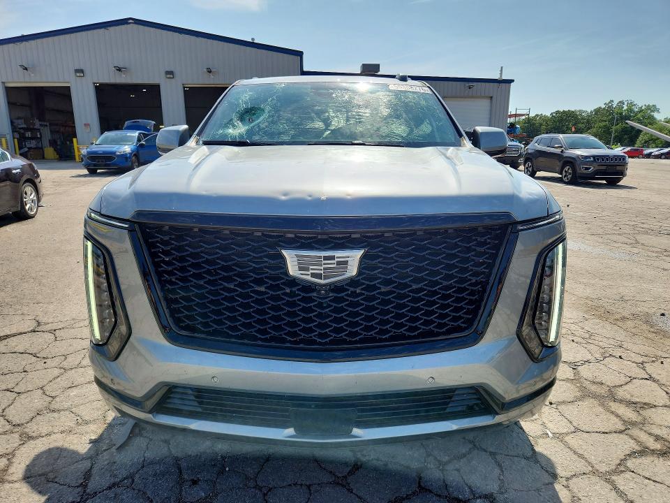2025 Cadillac Escalade VIN 1GYS9GRL2SR181616 COPART salvage auction — HAIL, MO - SALVAGE CERTIFICATE OF TITLE, sold $78,000 on 2026-07-29 (photo 5)