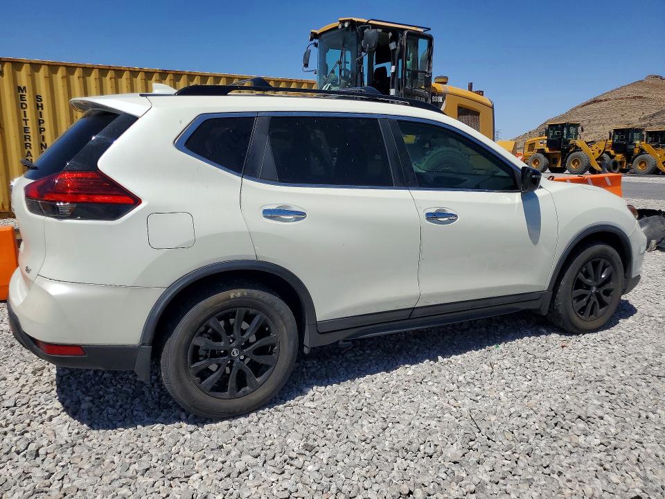 2017 Nissan VIN 5N1AT2MT5HC867248 COPART salvage auction — SIDE, Nv - Salvage Title, sold $3,350 on 2026-07-27 (photo 3)