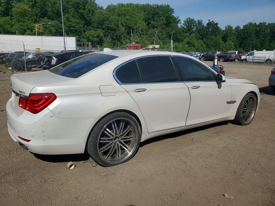 2011 BMW Alpina b7 VIN WBAKA8C50BCY37115 COPART salvage auction — MECHANICAL, Wv - Certificate Of Title, sold $675 on 2026-07-02 (photo 3)