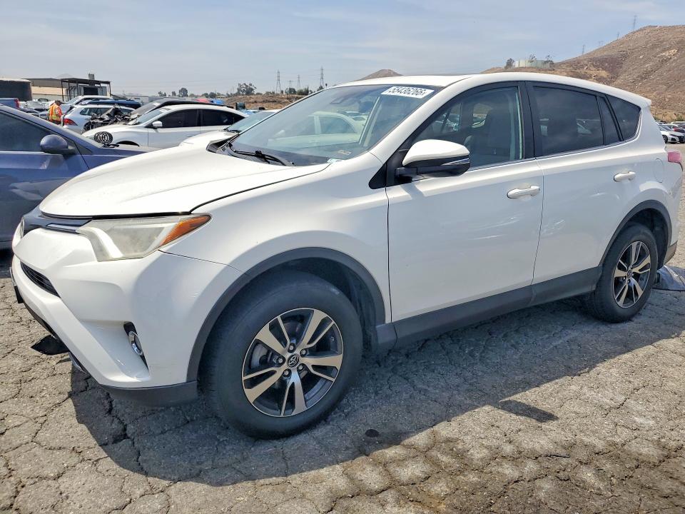 2018 Toyota Rav 4 VIN JTMWFREV1JJ730819 — COPART salvage auction photo
