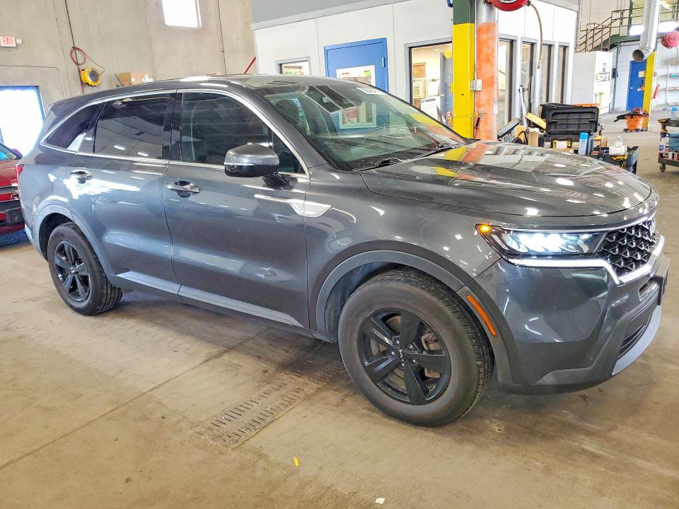 2022 Kia Sorento VIN 5XYRG4LC4NG100961 COPART salvage auction — HAIL, Mn - Cert Of Title-Salvage, sold $8,700 on 2026-07-16 (photo 4)