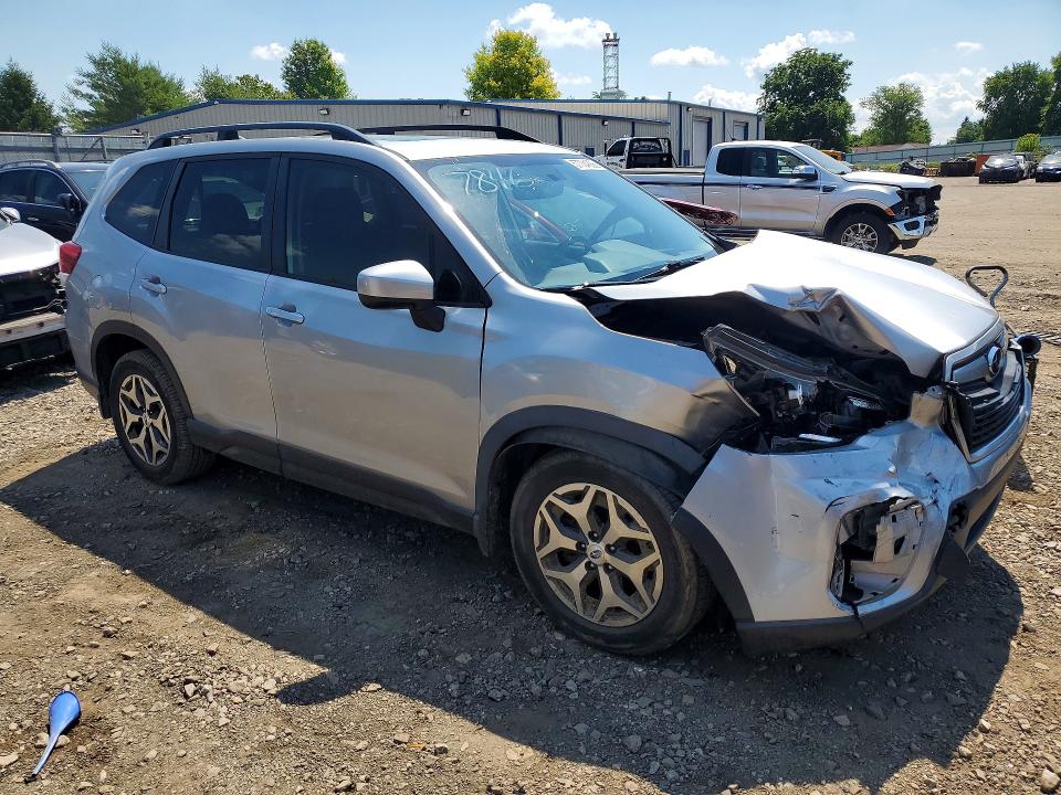 2019 Subaru Forester VIN JF2SKAEC5KH407846 COPART salvage auction — FRONT END, Md - Cert Of Salvage > 75% Damage, sold $3,450 on 2026-07-08 (photo 4)