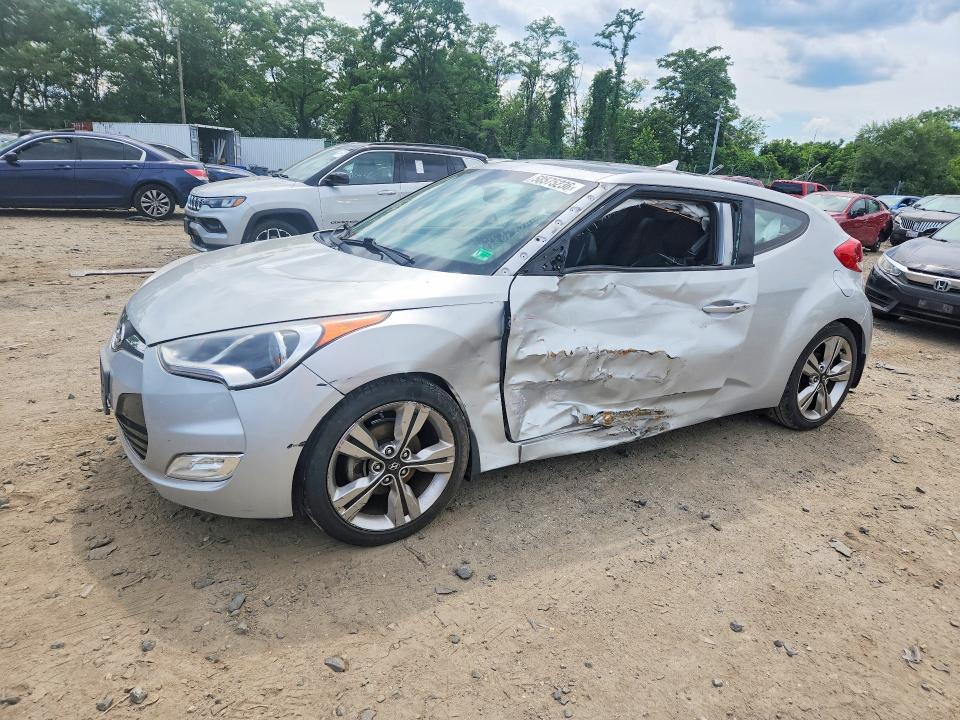 2016 Hyundai VIN KMHTC6AD7GU291605 COPART salvage auction — SIDE, Md - Cert Of Salvage > 75% Damage, sold $625 on 2026-07-02 (photo 1)