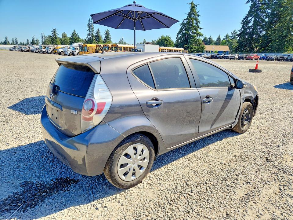 2014 Toyota Prius c VIN JTDKDTB38E1073334 COPART salvage auction — FRONT END, Wa - Vehicle Cert Of Ownership-Titl, sold $850 on 2026-07-02 (photo 3)