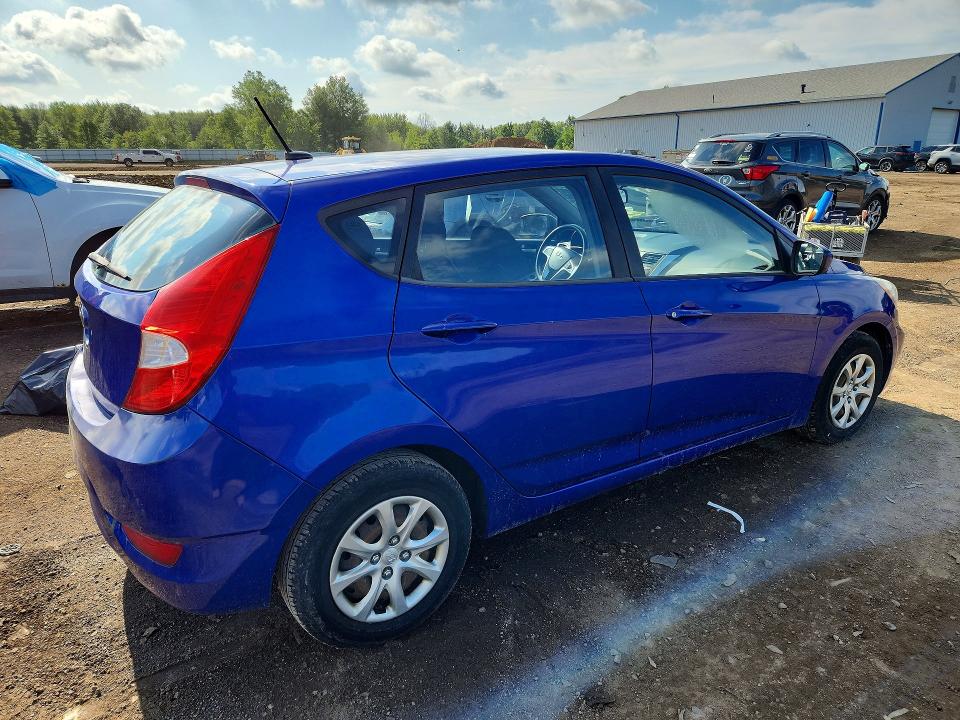 2012 Hyundai Accent VIN KMHCT5AE3CU015645 COPART salvage auction — SIDE, OH - CERT OF TITLE-SALVAGE, sold $400 on 2026-07-16 (photo 3)