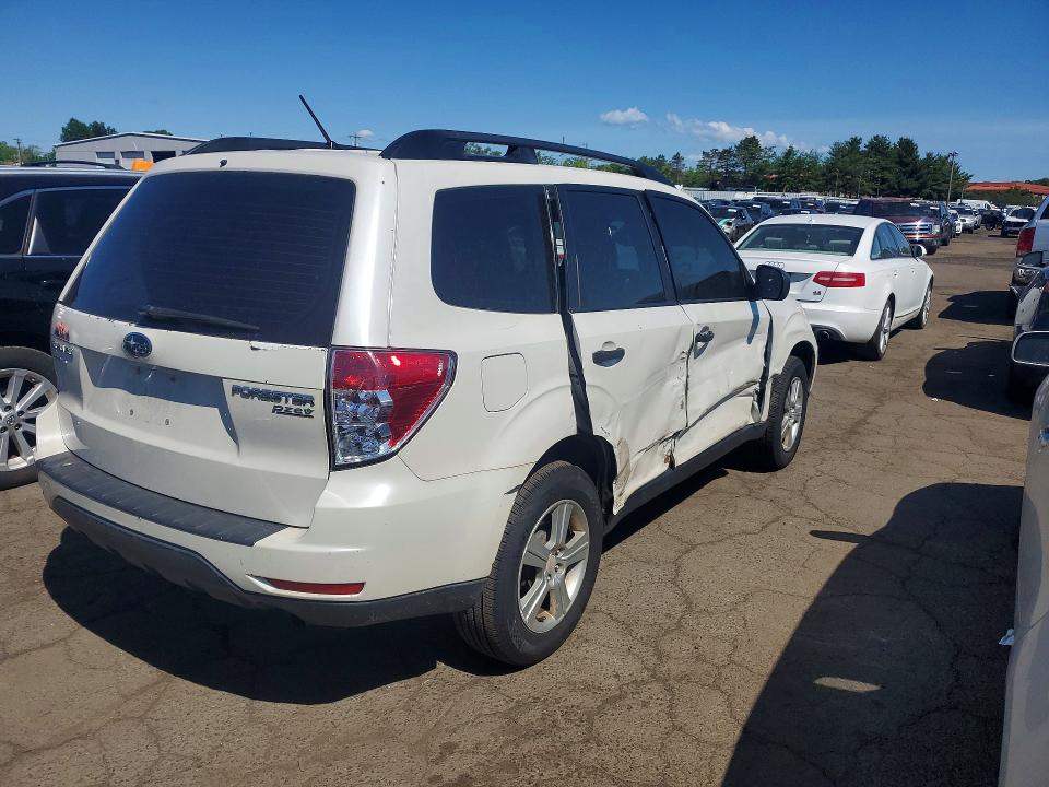 2011 Subaru Forester VIN JF2SHABC5BH754211 COPART salvage auction — SIDE, CT - CERT OF TITLE-SALVAGE, sold $600 on 2026-07-10 (photo 3)