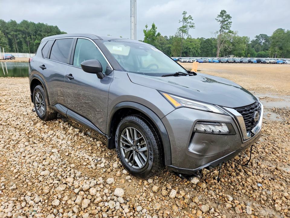 2021 Nissan Rogue sport VIN 5N1AT3AA9MC770587 COPART salvage auction — SIDE, La - Cert Of Title-Salvage, sold $3,050 on 2026-07-02 (photo 4)