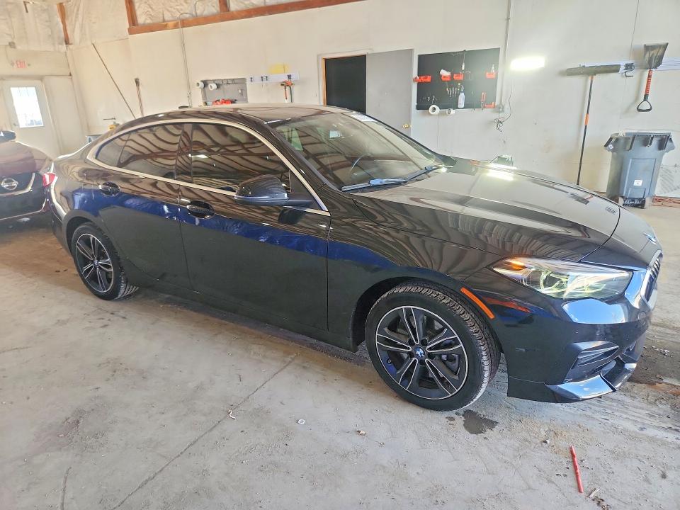 2022 BMW 2er VIN WBA73AK01N7K25838 COPART salvage auction — NORMAL WEAR, Ky - Cert Of Title-Rebuilt Water, sold $7,400 on 2026-07-06 (photo 4)