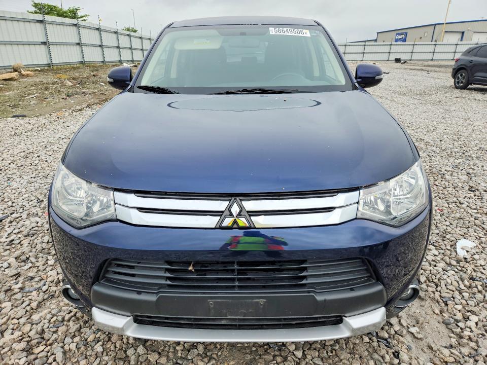 2015 Mitsubishi Outlander VIN JA4AD3A35FZ004790 COPART salvage auction — MINOR DENT/SCRATCHES, Il - Certificate Of Title, sold $1,550 on 2026-07-15 (photo 5)