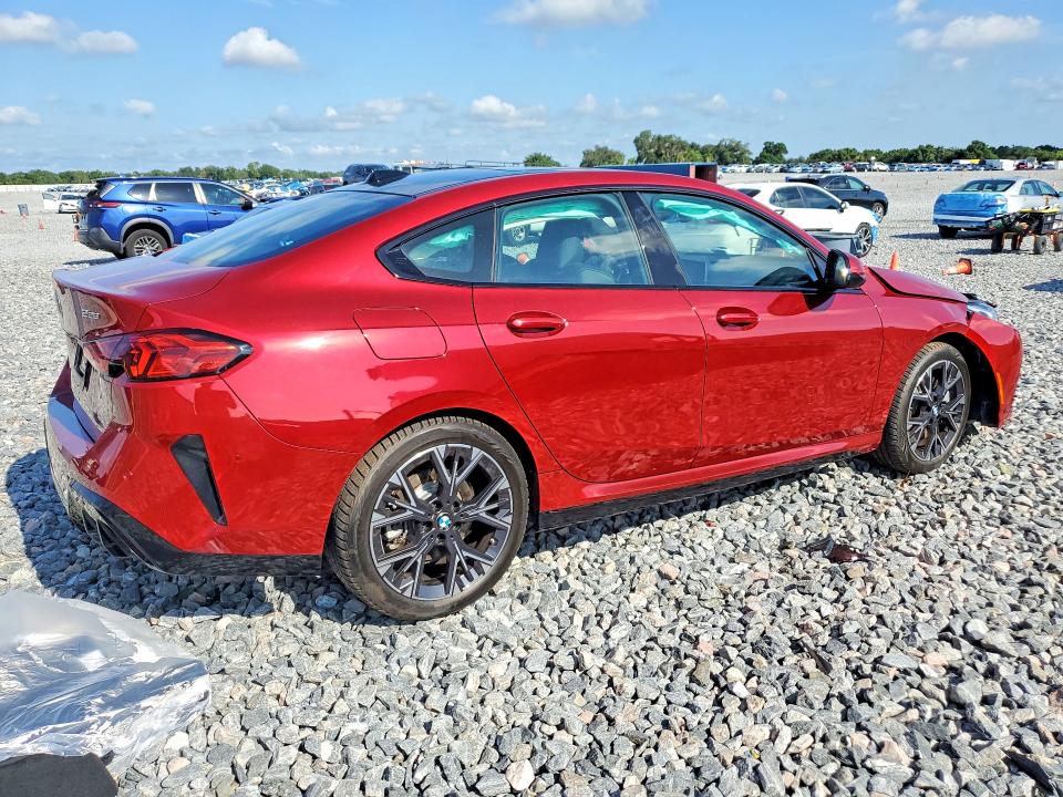 2025 BMW 2er VIN WBA23GG09S7T56081 COPART salvage auction — FRONT END, Fl - Cert Of Title Slvg Rebuildable, sold $6,700 on 2026-07-21 (photo 3)