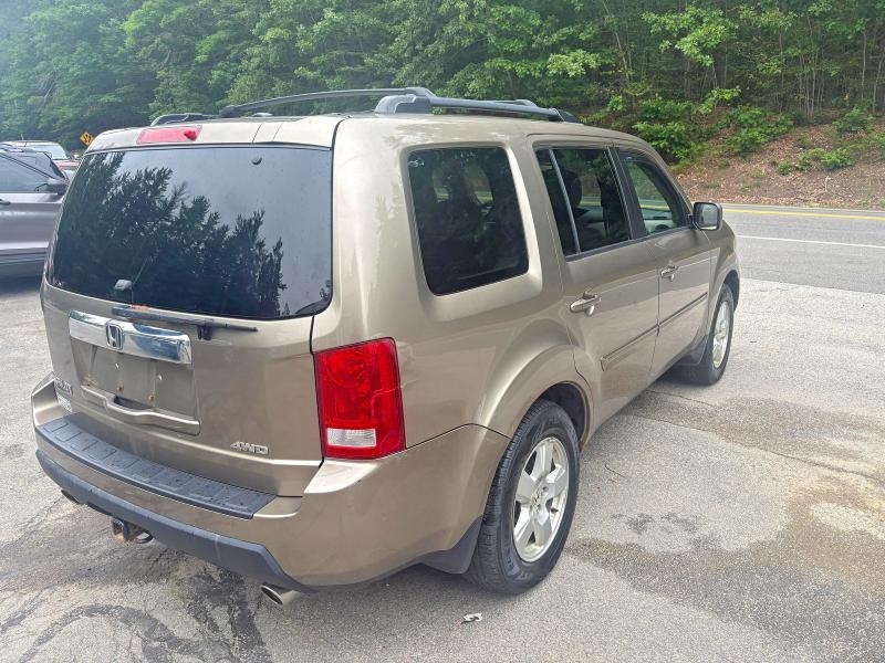 2011 Honda Pilot VIN 5FNYF4H57BB010649 COPART salvage auction — NORMAL WEAR, ME - CERTIFICATE OF TITLE (P), sold $3,350 on 2026-07-02 (photo 4)