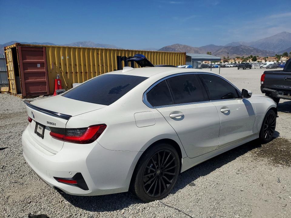 2019 BMW VIN WBA5R1C55KAK09348 COPART salvage auction — FRONT END, Ca - Salvage Certificate, sold $8,300 on 2026-07-29 (photo 3)