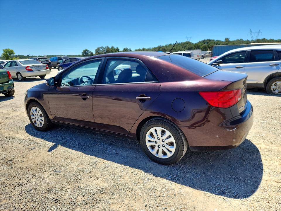 2010 Kia Forte VIN KNAFU4A23A5098948 COPART salvage auction — MINOR DENT/SCRATCHES, Ca - Dis/Dlr/Exp Only Clean Title, sold $700 on 2026-07-06 (photo 2)