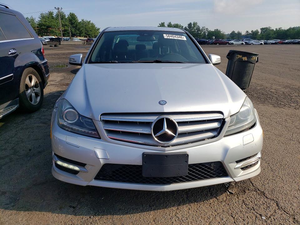 2012 Mercedes-benz C class VIN WDDGF8BB8CR234774 COPART salvage auction — REAR END, Ct - Cert Of Title-Salvage, sold $1,050 on 2026-07-02 (photo 5)