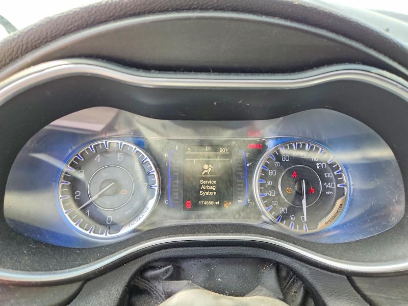 2015 Chrysler 200 VIN 1C3CCCAB8FN639118 COPART salvage auction — FRONT END, Tx - Salvage Vehicle Title, sold $925 on 2026-07-09 (photo 9)