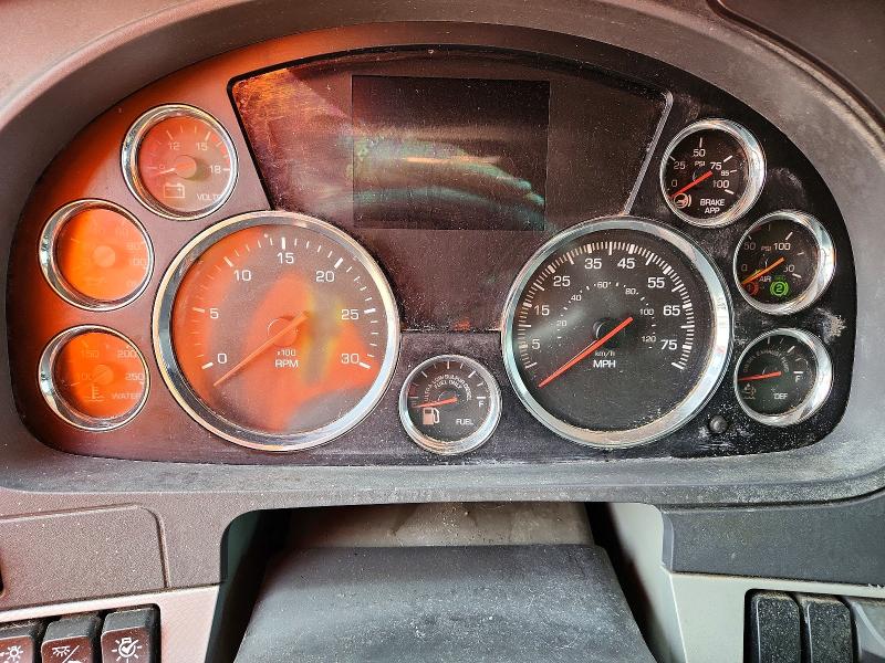 2022 Kenworth T680 VIN 1XKYD49X0NJ482327 COPART salvage auction — MECHANICAL, CO - CERTIFICATE OF TITLE, sold $10,700 on 2026-07-09 (photo 8)