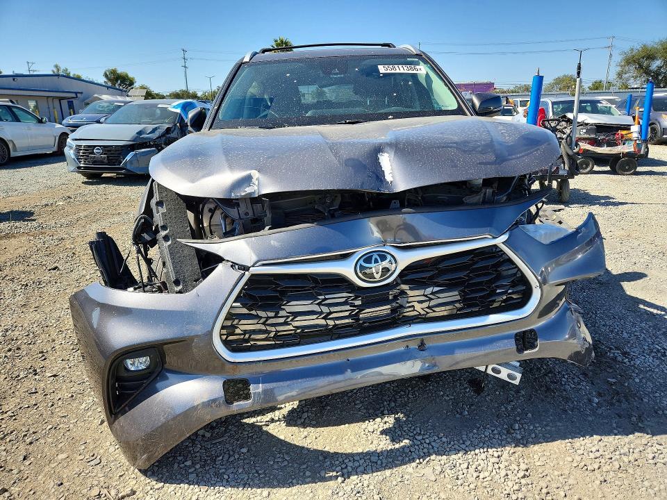 2023 Toyota Highlander VIN 5TDKDRAH4PS526807 COPART salvage auction — FRONT END, Ca - Salvage Certificate, sold $9,500 on 2026-07-31 (photo 5)