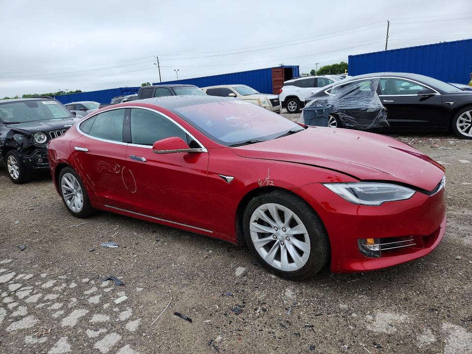 2017 Tesla VIN 5YJSA1E21HF205796 COPART salvage auction — SIDE, IN - CERT OF TITLE-SALVAGE TITLE, sold $8,000 on 2026-07-24 (photo 4)
