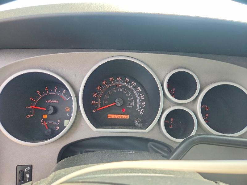 2011 Toyota Tundra VIN 5TFUM5F13BX019980 COPART salvage auction — MINOR DENT/SCRATCHES, Ma - Certificate Of Title, sold $3,650 on 2026-07-07 (photo 9)