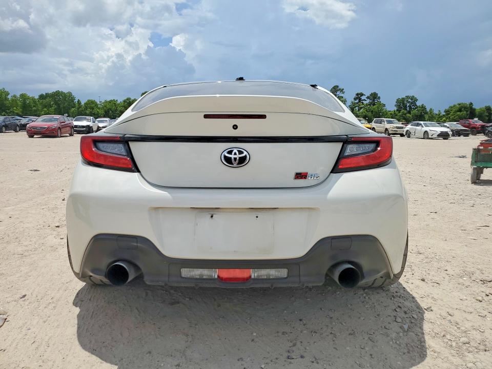 2023 Toyota Gr 86 VIN JF1ZNBE17P9765384 COPART salvage auction — ROLLOVER, Ut - Salvage Certificate, sold $6,400 on 2026-07-07 (photo 6)
