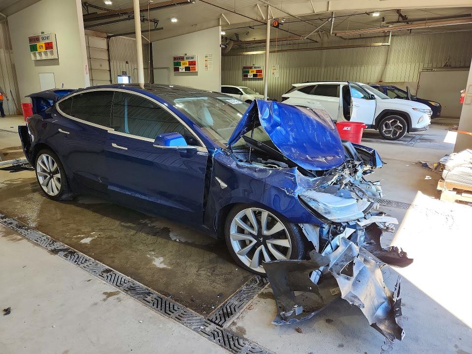 2020 Tesla Model 3 VIN 5YJ3E1EB4LF787488 COPART salvage auction — FRONT END, PA - CERTIFICATE OF SALVAGE, sold $1,750 on 2026-07-27 (photo 4)