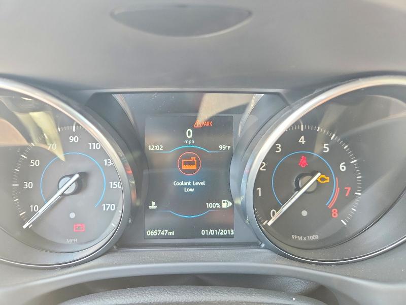 2017 Jaguar Xe VIN SAJAJ4BVXHA973363 COPART salvage auction — NORMAL WEAR, Ok - Certificate Of Title, sold $1,600 on 2026-07-02 (photo 9)