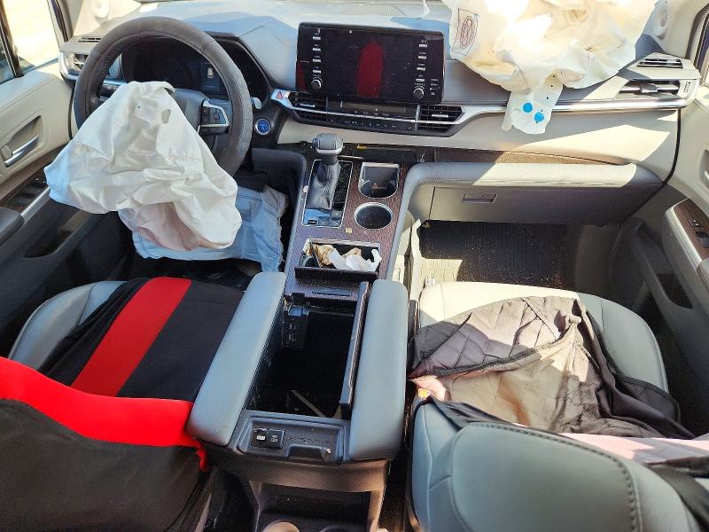 2021 Toyota Sienna VIN 5TDJRKEC6MS013895 COPART salvage auction — FRONT END, Il - Salvage Certificate, sold $9,200 on 2026-07-20 (photo 8)