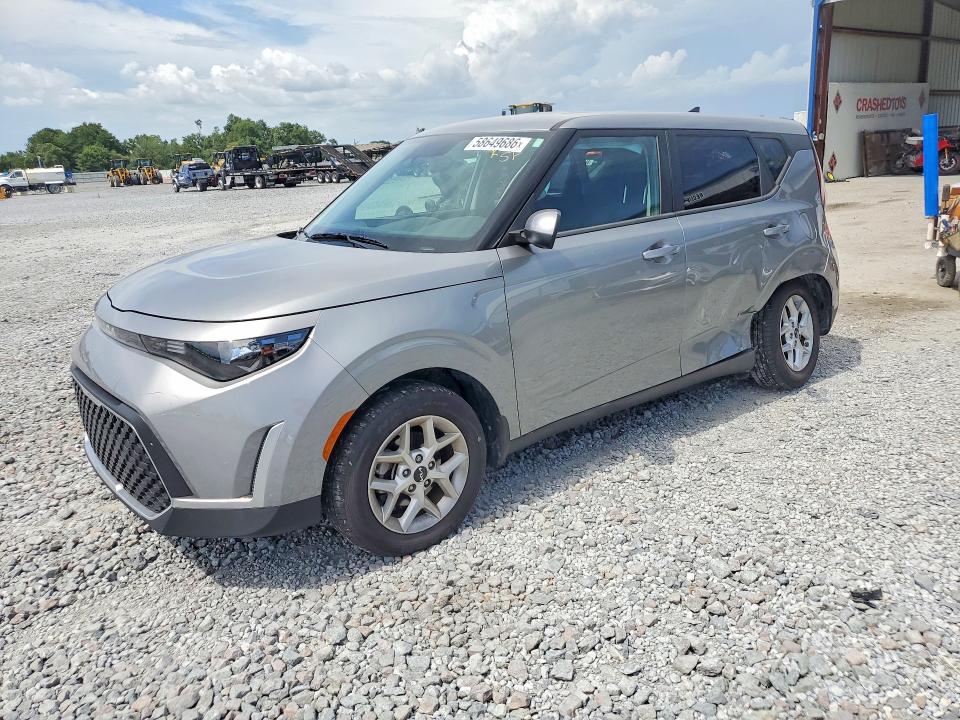 2024 Kia Soul VIN KNDJ23AU6R7920365 COPART salvage auction — SIDE, Salvage Title, sold $3,000 on 2026-07-24 (photo 1)