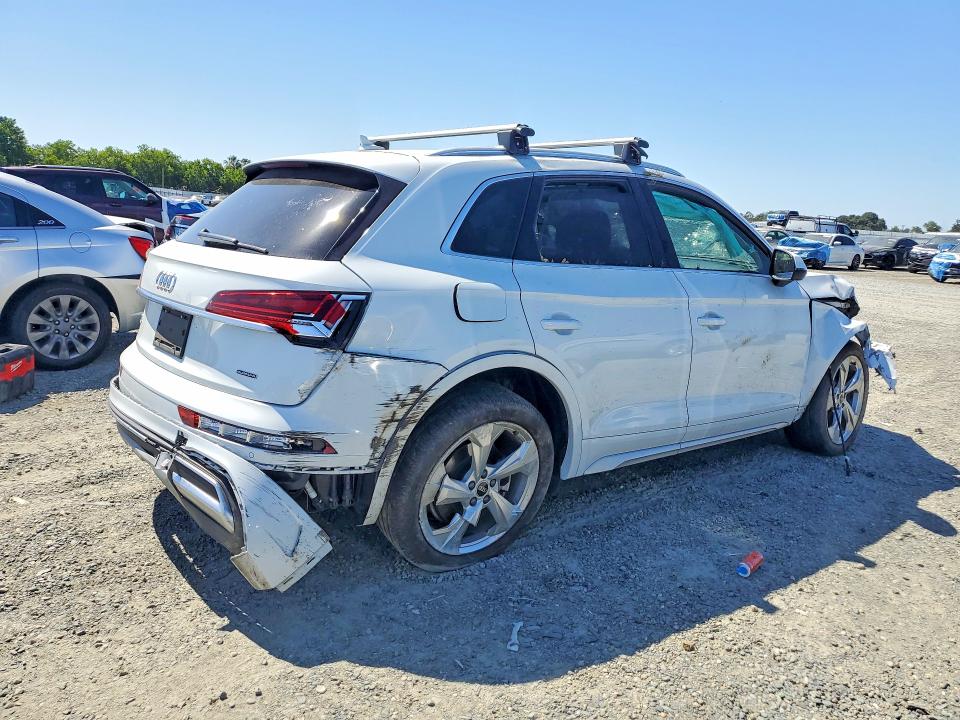 2021 Audi Q5 VIN WA1CAAFY8M2009059 COPART salvage auction — FRONT END, CA - SALVAGE CERTIFICATE, sold $4,450 on 2026-07-21 (photo 3)