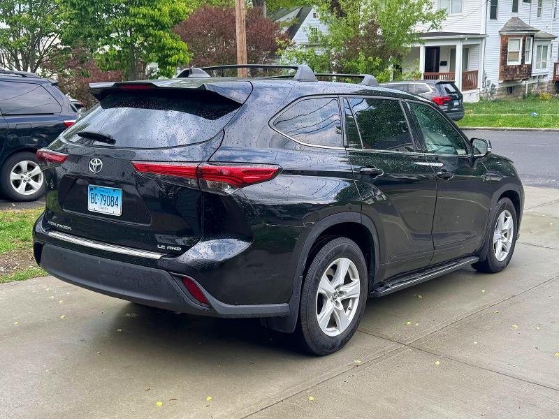 2022 Toyota Highlander VIN 5TDBZRBH9NS165653 COPART salvage auction — NORMAL WEAR, Ct - Certificate Of Title (P), sold $16,300 on 2026-07-11 (photo 4)