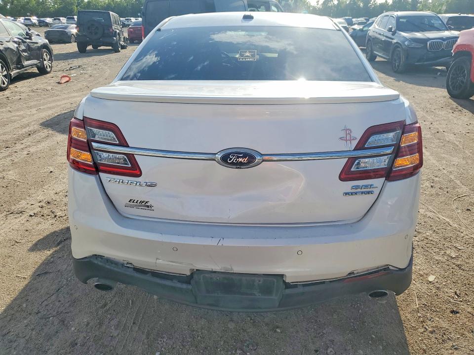 2018 Ford Taurus VIN 1FAHP2E88JG123410 COPART salvage auction — REAR END, Tx - Certificate Of Title, sold $150 on 2026-07-24 (photo 6)