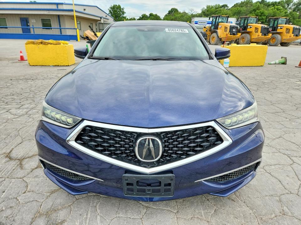2019 Acura Tlx VIN 19UUB1F31KA008304 COPART salvage auction — MINOR DENT/SCRATCHES, Tx - Certificate Of Title, sold $9,300 on 2026-07-15 (photo 5)