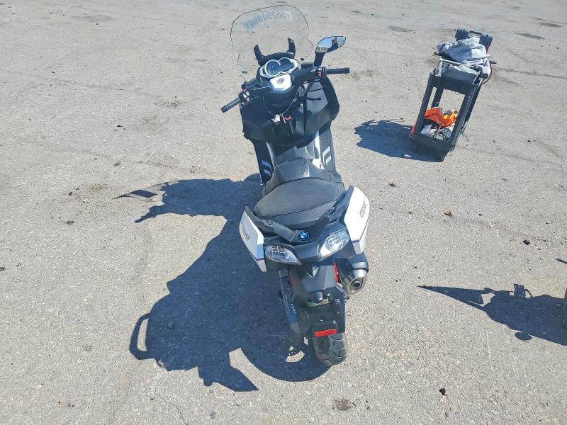 2013 BMW C VIN WB1013405DZC93551 COPART salvage auction — FRONT END, Tx - Salvage Vehicle Title, sold $250 on 2026-07-30 (photo 6)