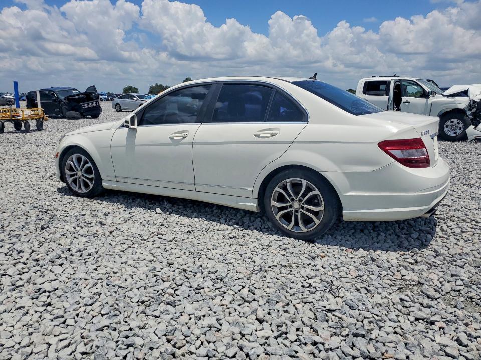 2011 Mercedes-benz C-klasse VIN WDDGF5EB5BR137136 COPART salvage auction — MINOR DENT/SCRATCHES, Fl - Certificate Of Title, sold $475 on 2026-07-24 (photo 2)