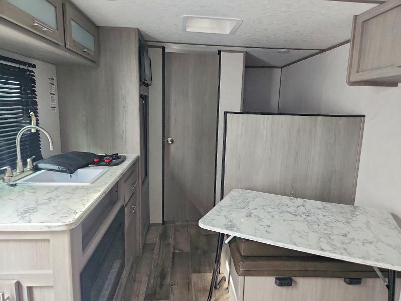2023 Keystone Coleman VIN 4YDTCMG11P8934042 COPART salvage auction — HAIL, TX - CERTIFICATE OF TITLE, sold $4,500 on 2026-09-04 (photo 6)