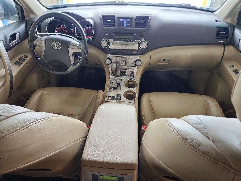 2010 Toyota Highlander VIN 5TDJK3EH6AS011050 COPART salvage auction — FRONT END, Pa - Certificate Of Salvage, sold $2,050 on 2026-07-10 (photo 8)