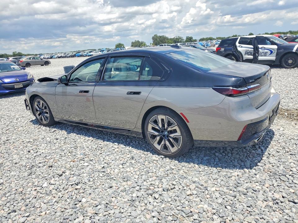 2023 BMW 7er VIN WBA33EJ02PCL76964 COPART salvage auction — FRONT END, Fl - Cert Of Title Slvg Rebuildable, sold $37,000 on 2026-07-07 (photo 2)