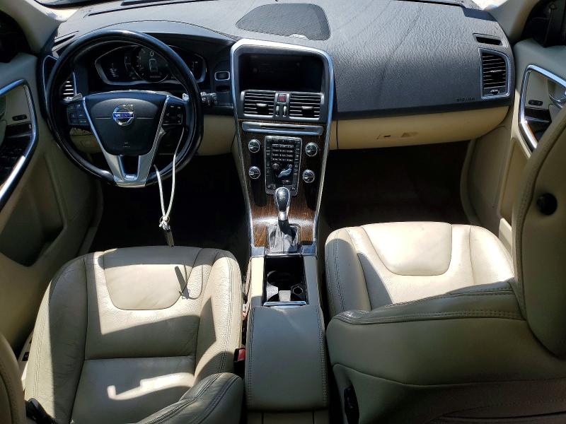 2014 Volvo VIN YV4902DZXE2520775 COPART salvage auction — FRONT END, MA - CERT OF TITLE-RECONSTRCTD COLL, sold $1,800 on 2026-07-20 (photo 8)