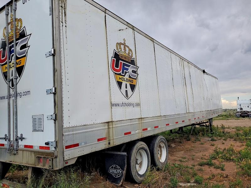 2023 Utility Vs2dx VIN 1UYVS2531P3943720 COPART salvage auction — ROLLOVER, MN - CERT OF TITLE-SALVAGE, sold $50 on 2026-07-09 (photo 4)