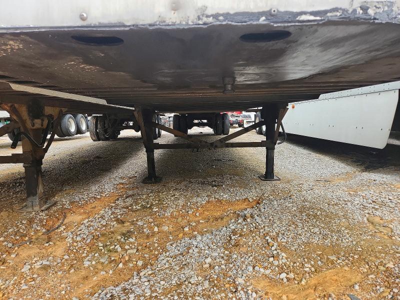 2018 Gdan VIN 1GRAP0622JT121563 COPART salvage auction — MINOR DENT/SCRATCHES, AZ - CERT OF TITLE - SALVAGE, sold $2,100 on 2026-07-09 (photo 8)