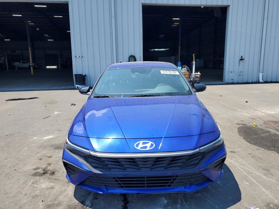 2025 Hyundai VIN KMHLM4DG0SU875229 COPART salvage auction — SIDE, Fl - Cert Of Title Slvg Rebuildable, sold $5,600 on 2026-07-22 (photo 5)