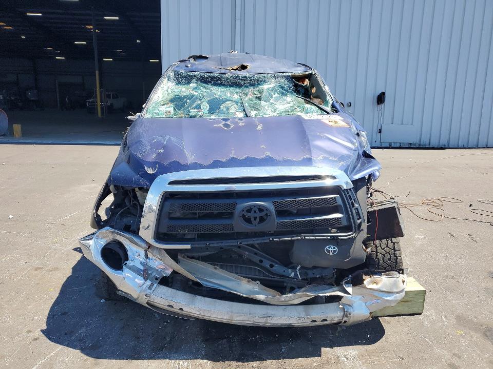 2011 Toyota Tundra VIN 5TFRY5F16BX107223 COPART salvage auction — ROLLOVER, Fl - Cert Of Title Slvg Rebuildable, sold $2,850 on 2026-07-08 (photo 5)
