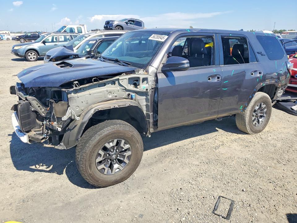 2022 Toyota 4runner VIN JTERU5JR6N6074187 COPART salvage auction — FRONT END, Ca - Salvage Certificate, sold $16,400 on 2026-07-09 (photo 1)