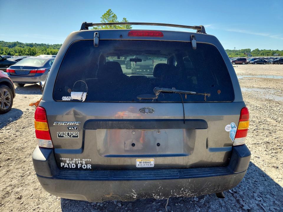 2004 Ford Escape VIN 1FMYU03104DA17712 COPART salvage auction — SIDE, Il - Certificate Of Title, sold $250 on 2026-07-04 (photo 6)